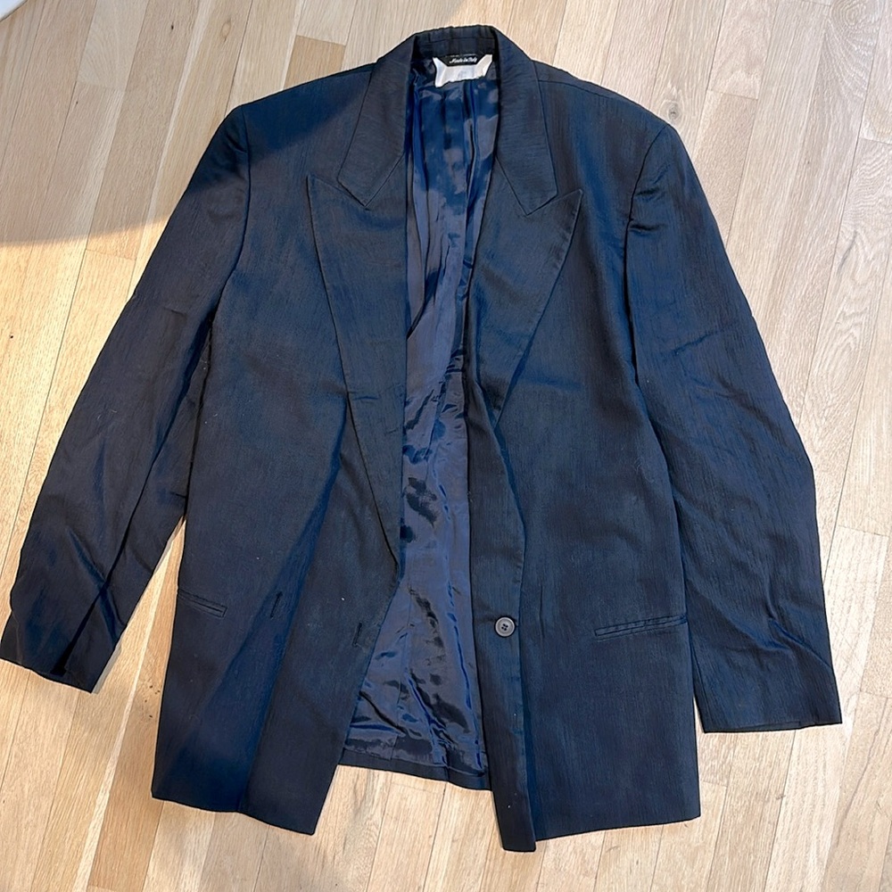 Versus by Versace men’s blazer size 36; navy blue fabric; slight crinkle-texture